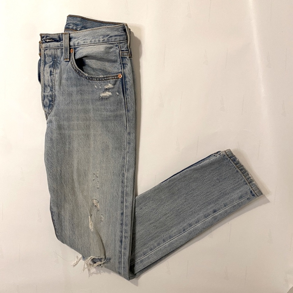 mid rise 501 blue jeans